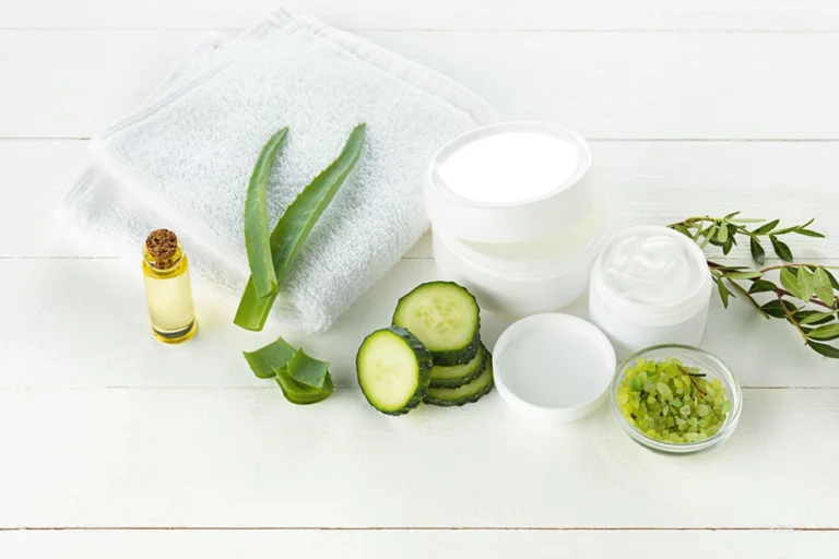 The Power of Natural Ingredients in Skincare