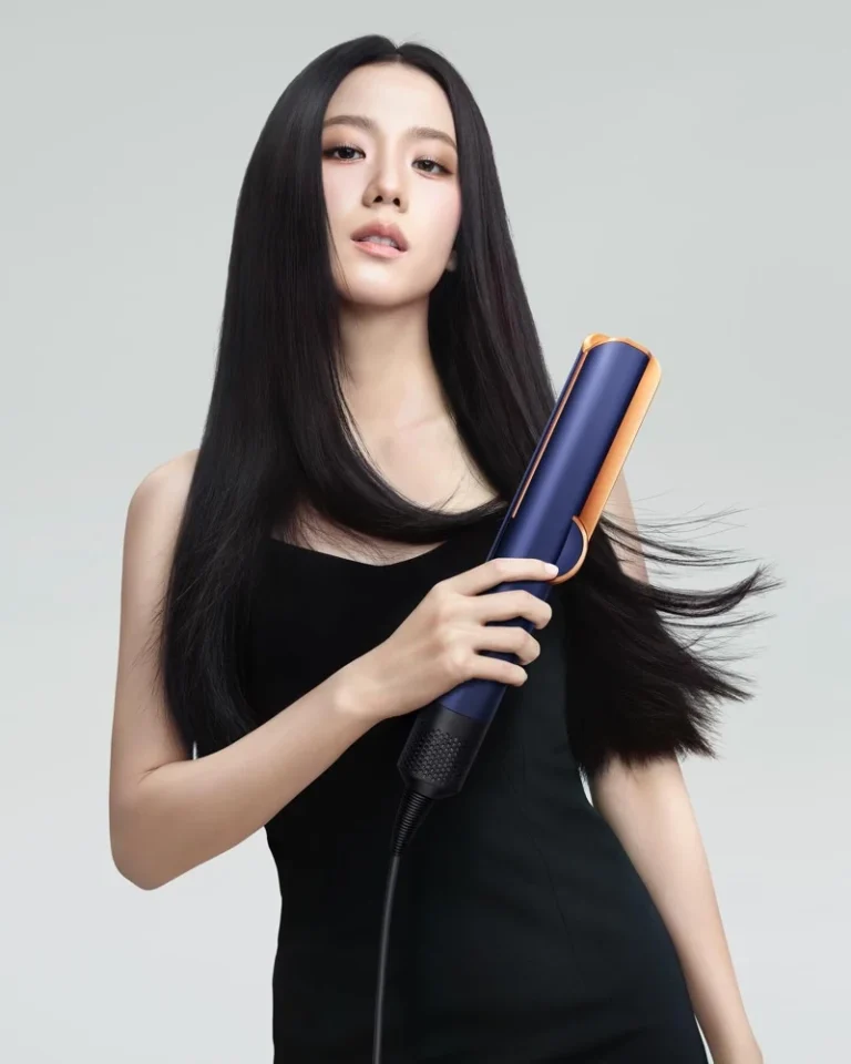 Blackpink’s Jisoo is the new ambassador for Dyson hair care